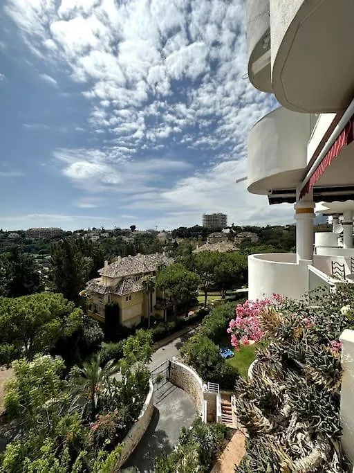 A Golfer'S Dream Apartment Marbella
