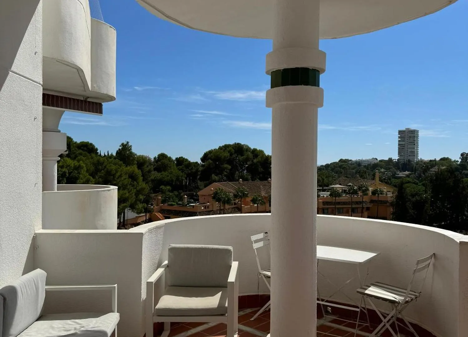 A Golfer'S Dream Apartment Marbella